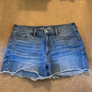 Old Navy Medium Wash Distressed Jean Shorts